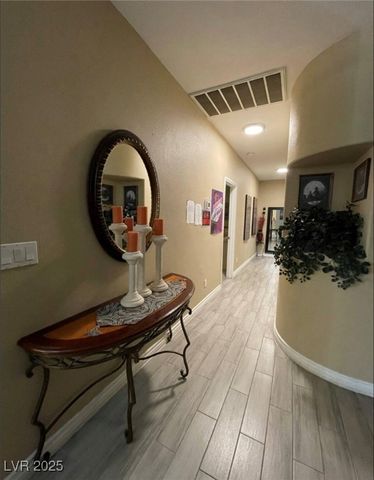 4510 East Cleveland Avenue, Las Vegas, NV 89104