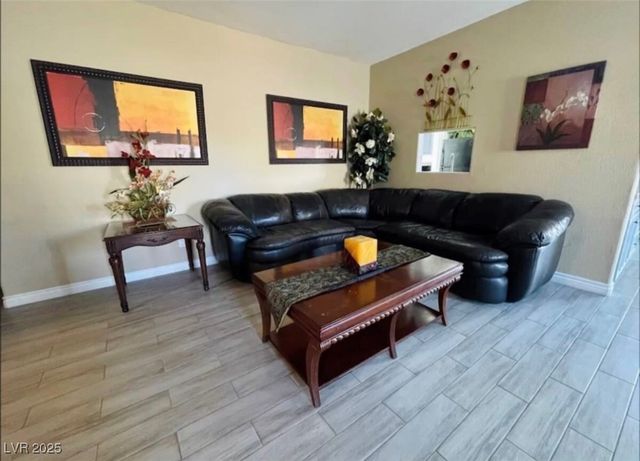 4510 East Cleveland Avenue, Las Vegas, NV 89104