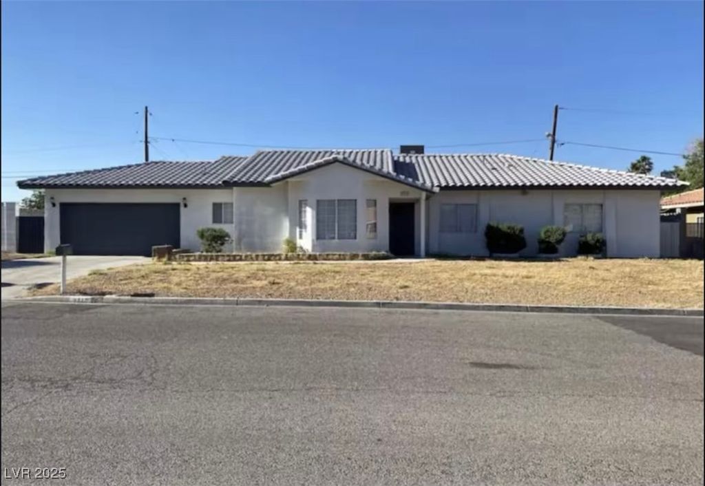 4510 East Cleveland Avenue, Las Vegas, NV 89104