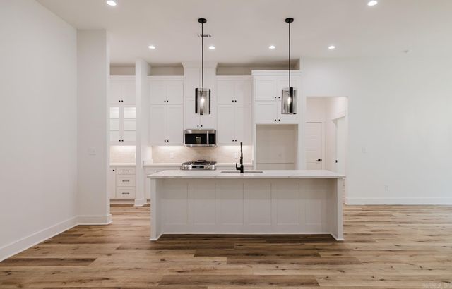 7017 Cold Creek Drive, Alexander, AR 72002