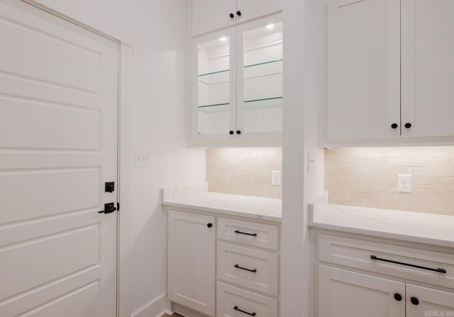 7017 Cold Creek Drive, Alexander, AR 72002