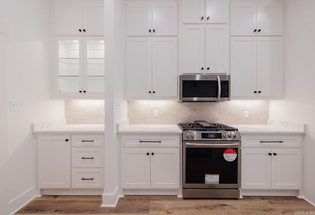 7017 Cold Creek Drive, Alexander, AR 72002