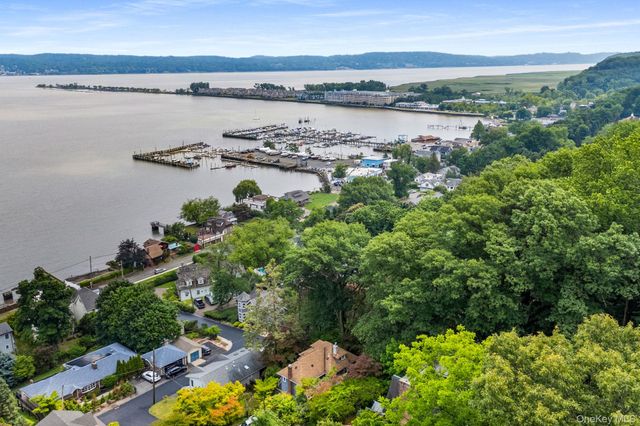 35 Upper Ritie Street, Piermont, NY 10968