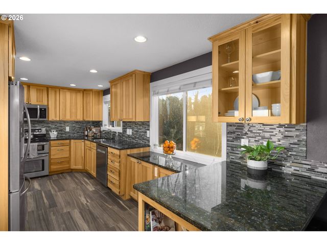 14323 Se BONNIE Way, Milwaukie, OR 97267