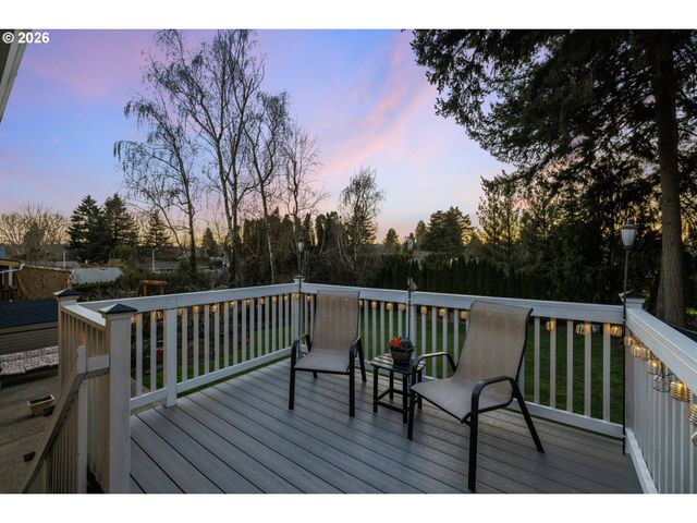 14323 Se BONNIE Way, Milwaukie, OR 97267