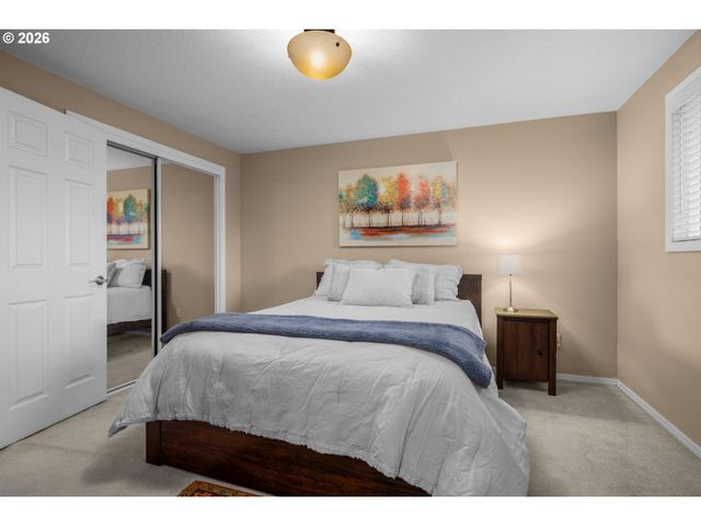 14323 Se BONNIE Way, Milwaukie, OR 97267