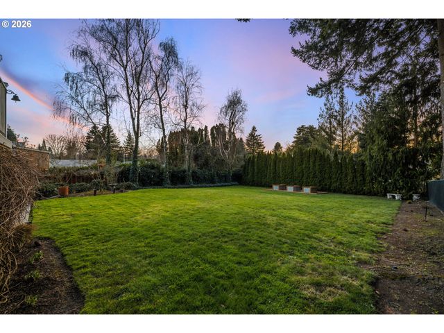 14323 Se BONNIE Way, Milwaukie, OR 97267