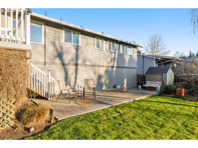 14323 Se BONNIE Way, Milwaukie, OR 97267