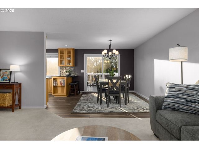 14323 Se BONNIE Way, Milwaukie, OR 97267