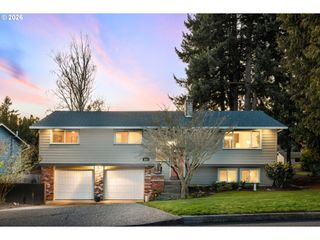 14323 Se BONNIE Way, Milwaukie, OR 97267