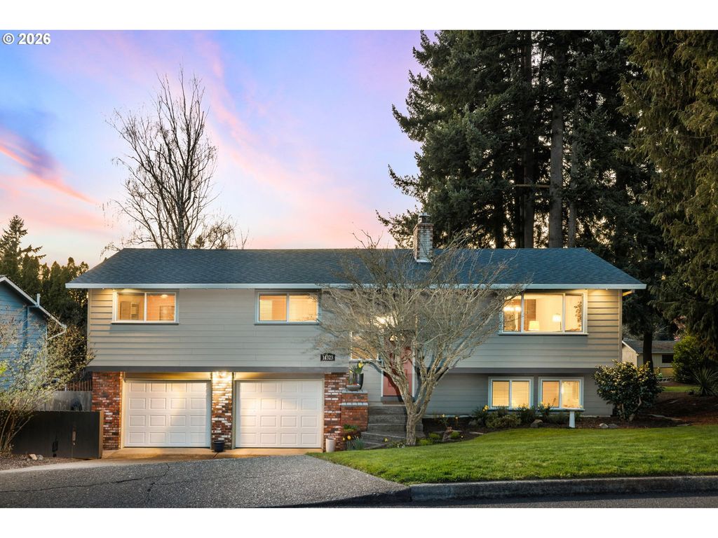 14323 Se BONNIE Way, Milwaukie, OR 97267