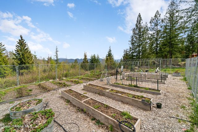 2636 Barnhardt Rd, Careywood, ID 83809