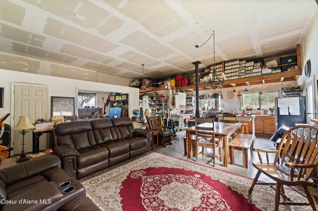 2636 Barnhardt Rd, Careywood, ID 83809