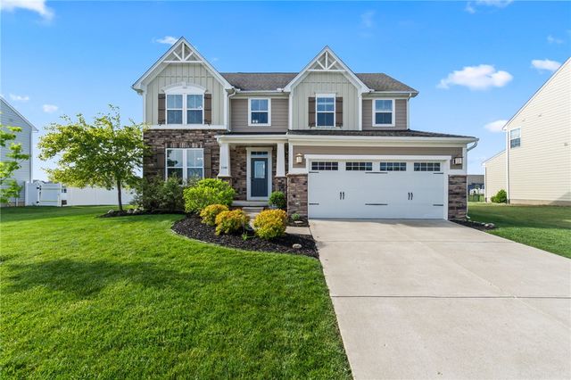 1148 Red Maple Drive, Troy, OH 45373