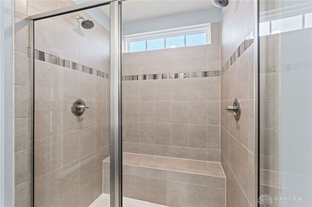 1148 Red Maple Drive, Troy, OH 45373