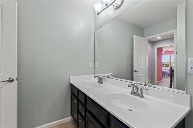 1148 Red Maple Drive, Troy, OH 45373