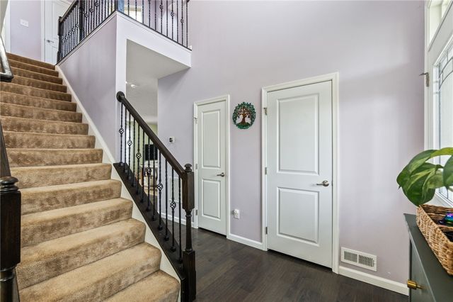 1148 Red Maple Drive, Troy, OH 45373