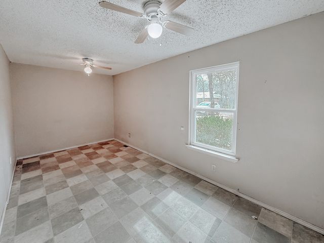 237 Tall Timber Loop, Whitney, TX 76692