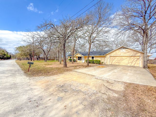 237 Tall Timber Loop, Whitney, TX 76692