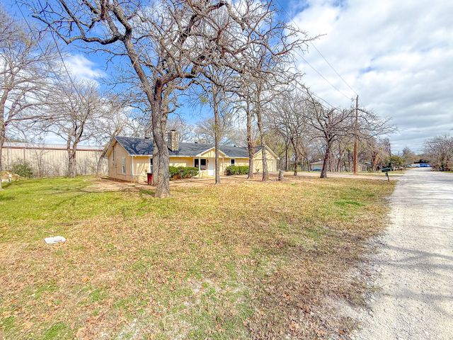 237 Tall Timber Loop, Whitney, TX 76692