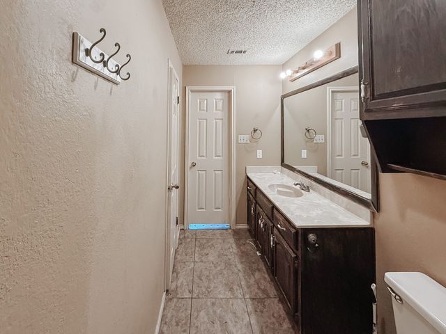 237 Tall Timber Loop, Whitney, TX 76692