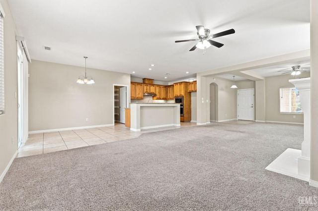 5326 Vista Del Mar, Bakersfield, CA 93311