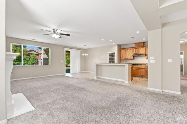 5326 Vista Del Mar, Bakersfield, CA 93311