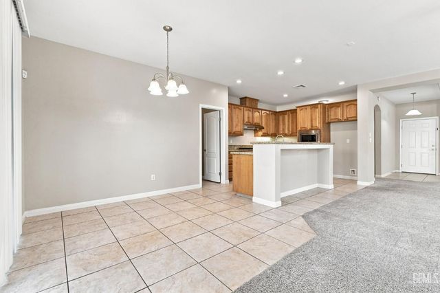 5326 Vista Del Mar, Bakersfield, CA 93311