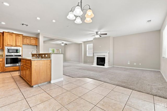 5326 Vista Del Mar, Bakersfield, CA 93311