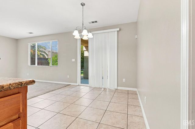 5326 Vista Del Mar, Bakersfield, CA 93311