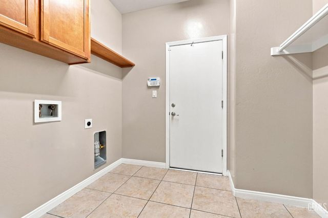 5326 Vista Del Mar, Bakersfield, CA 93311