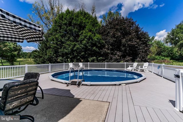 71 HOOVER ROAD, Carlisle, PA 17015