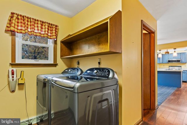 71 HOOVER ROAD, Carlisle, PA 17015