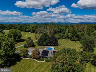 71 HOOVER ROAD, Carlisle, PA 17015