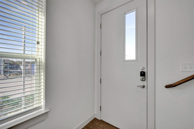 10030 Garland Road 0702, Dallas, TX 75218