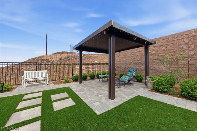 334 Natoire Court, Henderson, NV 89012