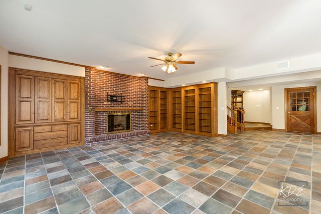 22625 Marina Drive, Plainfield, IL 60585