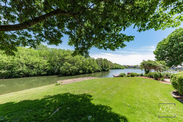 22625 Marina Drive, Plainfield, IL 60585