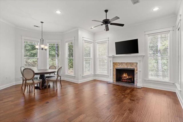 71 N Founders Way, Hattiesburg, MS 39401