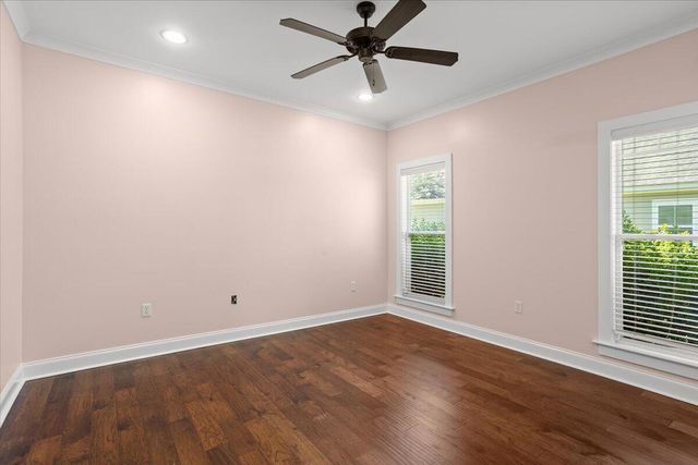 71 N Founders Way, Hattiesburg, MS 39401