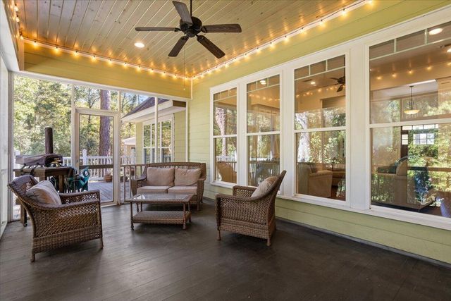 71 N Founders Way, Hattiesburg, MS 39401