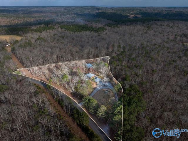 2030 County Road 625, Mentone, AL 35984