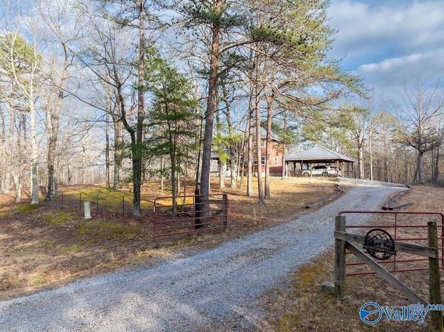 2030 County Road 625, Mentone, AL 35984
