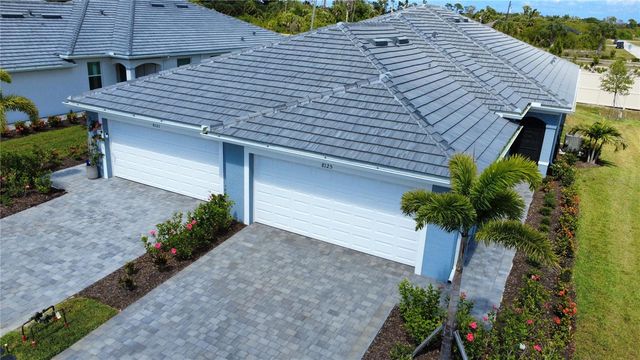8125 SHORE LAKE DRIVE, Englewood, FL 34224