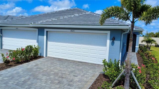 8125 SHORE LAKE DRIVE, Englewood, FL 34224
