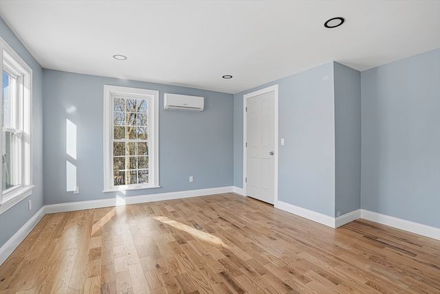 140 Spring St, Athol, MA 01331