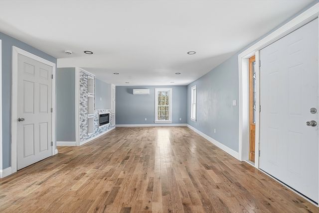 140 Spring St, Athol, MA 01331