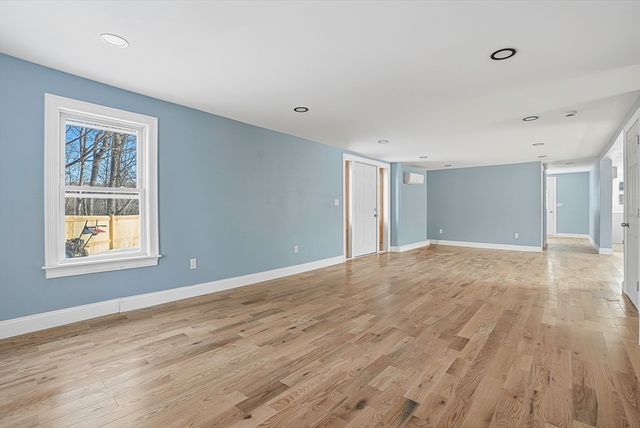 140 Spring St, Athol, MA 01331