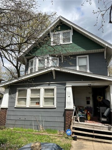 156 Colony Crescent, Akron, OH 44305