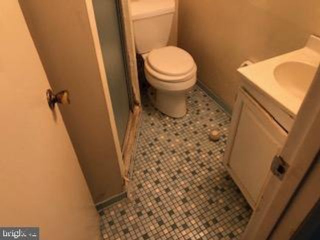 6102 SEMINOLE ST, College Park, MD 20740